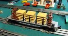 6-16903 Lionel Cp Bulkhead Flatcar With Pulp Load Ob