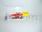 64821m 64821 Eastwood Lionel Truck Figurine Rr Crossing Signs