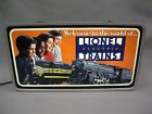 9-65930 Lionel Trains Dealer Illuminated