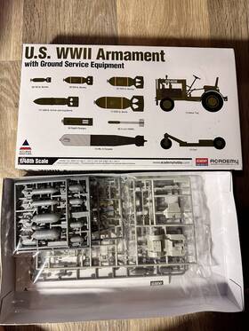 12291 Accurate Miniatures #62 U.s. Wwii Armament With Ground Service Equipment 1/48 Scale