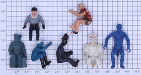 0705-0923 Acme G Gauge Seated Figure Assortment Set Of 7