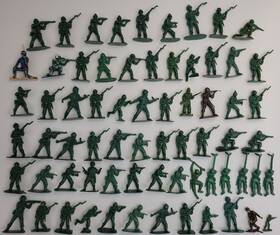 26-823 Acme Army Man Figure Bag Of 68