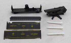 11117 Ahm Ho Missile Launcher With Exploding Car Us Army Ex