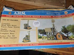 5742 Ahm/rivarossi Dusty Gulch Water Station Kit Ho Scale 1 87 See Photos