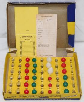 B1241a American Flyer Boxed #460 Lamp Assortment Kit With Price Card Complete Clean Nice B1241a American Flyer Boxed #460 Lamp Assortment Kit With Price Card Complete Clean Nice