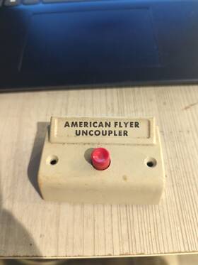 Xa10961-dw American Flyer S Gauge White Inch Uncoupler Control Switch