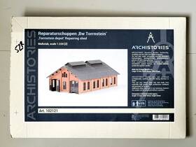 102121 Archistories Z Scale Torrnstein Repair Bldg Kit With Custom Brick Weathering