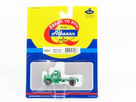 93203 Athearn Ho Scale #93203 New Penn Motor Express Mack B Tractor