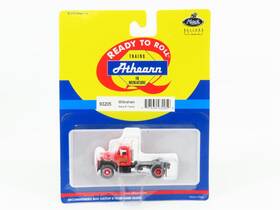 93205 Athearn Ho Scale #93205 Wilbraham Trucking Corp. Mack B Tractor