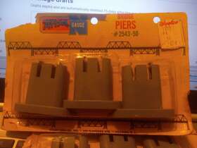 2543-50 Atlas Lot Of 3 N Gauge Piece Bridge Piers 2 Packages New 1 Open # 2543-50 Atlas Lot Of 3 N Gauge Piece Bridge Piers 2 Packages New 1 Open #