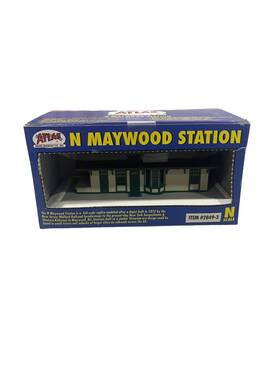 2849-3 Atlas N Scale Maywood Station Built-up Building 2849-3 Atlas N Scale Maywood Station Built-up Building