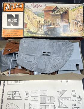 2861-200 Atlas N Scale Gravel Tower Kit Number New In Box