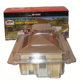 Atlas 732573006126 Ho Scale Barbs Bungalow House Model Railroad Item #612