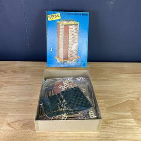 771-498 Atlas Ho Scale 14 Story Office Building Kit #771-498 Vintage