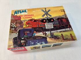 826-398 Atlas Model Railroad Crossing Signal Flasher