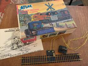 826-500 Atlas Railroad Crossing Signal Flasher Vintage Ho Scale No. Not Tested