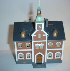 12241 Auhagen Ho/tt City Hall / Town
