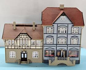 12346 Auhagen Two Ho/tt Scale Built Models -residences With Shops - Item #12346 12346 Auhagen Two Ho/tt Scale Built Models -residences With Shops - Item #12346