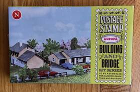 4158-150 Aurora N Scale Postage Stamp Kit Ranch And Split Level Homes # Comp
