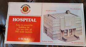 Bachmann 022899459615 O Scale Hospital Gb 42