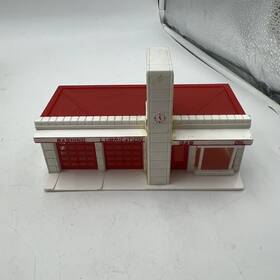 2608-100 Bachmann Plasticville Ho Scale Gas Station