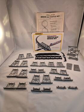 46-1226 Bachmann Over Under Bridge / Trestle Set Ho Scale Incomplete Instructions