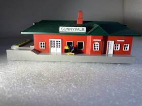 485e664r3-1 Bachmann N Scale Sunnyvale Freight And Passenger Station