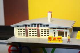 Bac45904 Bachmann N Shell Gas Station Assembled 45904 In Original Box Bac45904 Bachmann N Shell Gas Station Assembled 45904 In Original Box