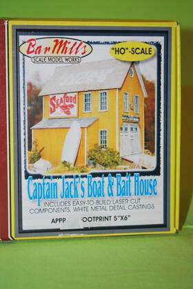 0892 Bar Mills Ho Scale Kit #0892 Captain Jacks Boat And Bait House Oop