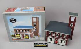 Boley 084495026011 2003 Ho Scale Fire Station Dept. 1-87 Train Set Building With Box Boley 084495026011 2003 Ho Scale Fire Station Dept. 1-87 Train Set Building With Box