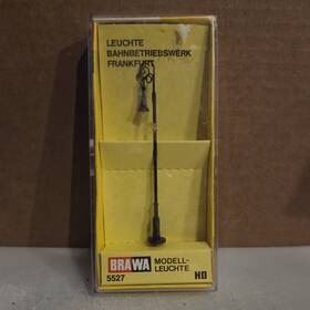 5527 Brawa Ho Scale Streetlight - Modell-leuchte