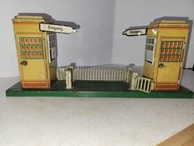 Ac3467 Bub / Kbn Vintage - 0/1 Gauge Platform Barrier Entrance And Exit Prewar
