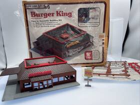 7462 Burger King Vintage 1986 Life-like N Scale Restaurant Building