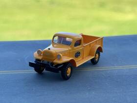 4401 Busch Ho New York Central Railroad 1950s Dodge Power Wagon 1/87 Model Truck