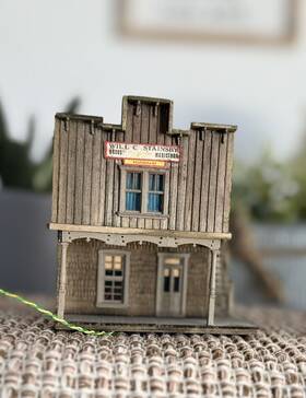200-371 Campbell Scale Models Matthews Mercantile Ho Completely Built Kit