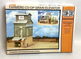 9066 Con-cor Ho Scale #9066 Farmers Co-op Grain Elevator Building Kit 14.25 Inch X 10