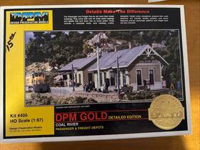 243405 Dpm Ho Gold Detailed Edition Kit #405 Coal River Passenger And Freight Depots 243405 Dpm Ho Gold Detailed Edition Kit #405 Coal River Passenger And Freight Depots