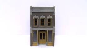 51100 Dpm #51100 N Painted 2 Story City Market Store Crickets Saloon Train Building
