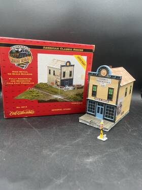 Ertl 036881030140 Collectibles Ho Scale General Store Clyde S Mercantile Gas #3014 Ertl 036881030140 Collectibles Ho Scale General Store Clyde S Mercantile Gas #3014