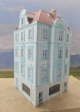 Faller 130906 Ho Scale Built Model-city Corner House And Shops - 62 Goethe Street #130906