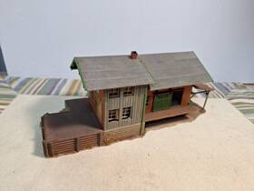 Faller 154/zb Ho Train 154/zb. Freight Station Built Up Building