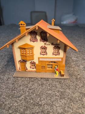 231708 Faller Ho Anton Serchner Mountain Chalet Figurines Fully Assembled 231708 Faller Ho Anton Serchner Mountain Chalet Figurines Fully Assembled