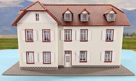 232316 Faller N Scale Built Model #232316 -two-story Corner Building With Dormers