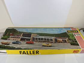 B-111 Faller Ams Railroad Station Neustadt Restaurant Bahnsteigteilen Model 60s