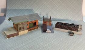 B-154 Faller Volmer Ho Scale Building Lot Freight Station Dock 612 Coal Bins 611