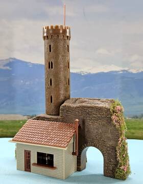 B-291 Faller Ho Scale Built Model - Castle Observation Tower With Snack Stand #b-291