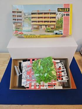 B-906 Faller Apartment House Ho 1 87 Building Kit Multi-level Condo