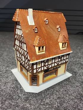 B-938 Faller Ho Half-timbered House With Toy Store Shop Fully Assembled