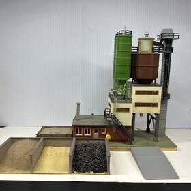 B-950 Faller Ho 1/87 Scale Cement Plant Ready Mix Concrete Built Aggregate Pits Model B-950 Faller Ho 1/87 Scale Cement Plant Ready Mix Concrete Built Aggregate Pits Model