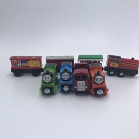 Ggg29 Fisher Price Thomas Wooden Train Engine Lot 8 Percy Bertie Nia Caboose